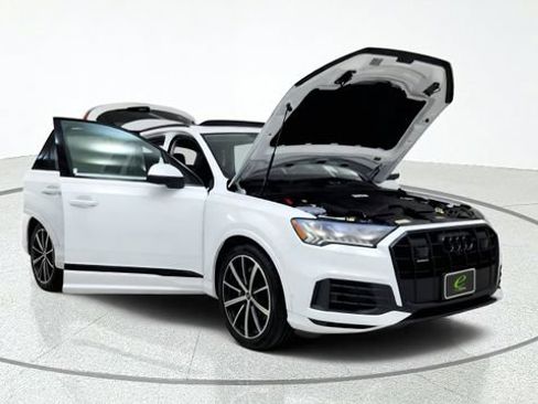 Used 2023 Audi Q7 3.0T Prestige w/ Prestige Package AWD/4WD image 12
