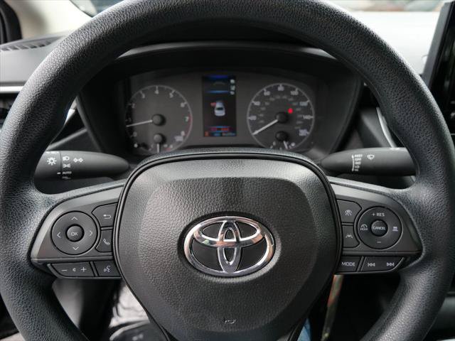 Certified 2025 Toyota Corolla LE FWD image 25