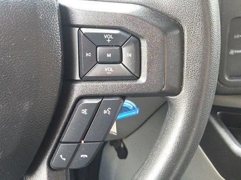 Used 2023 Ford E-450 and Econoline 450 Super Duty RWD image 33