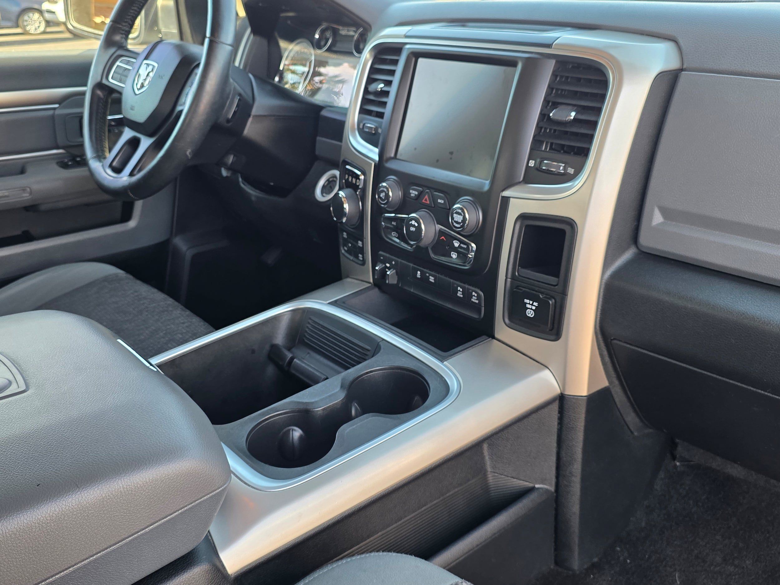 Used 2016 RAM 1500 Big Horn AWD/4WD image 32