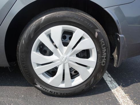 Used 2024 Nissan Versa S w/ Trunk Package FWD image 27