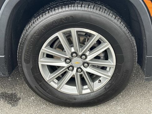 Used 2022 Chevrolet Traverse LT w/ LPO, Floor Liner Package image 30