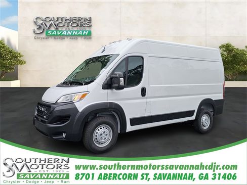 New 2026 RAM ProMaster 1500 w/ Convenience Group image 1