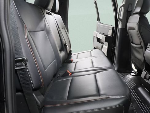 Used 2023 Ford F450 Lariat w/ FX4 Off-Road Package image 29