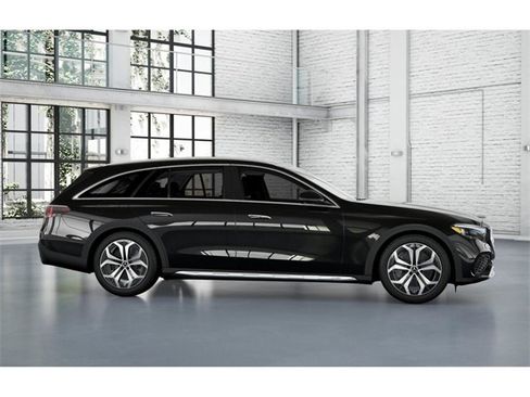New 2025 Mercedes-Benz E 450 4MATIC All-Terrain Wagon image 15