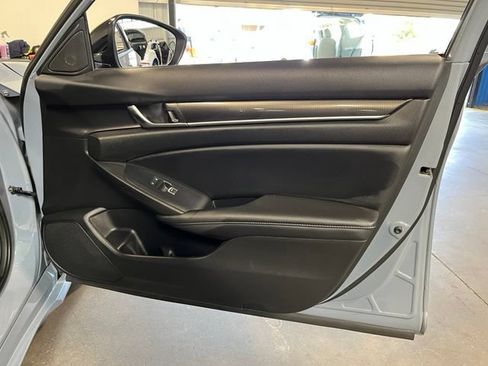 Used 2022 Honda Accord Sport Special Edition image 12