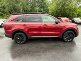 Used 2022 Kia Sorento S w/ Panoramic Sunroof Package image 4
