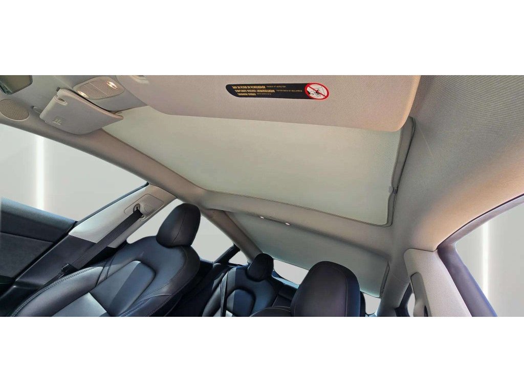 Used 2022 Tesla Model 3 Performance AWD/4WD image 25