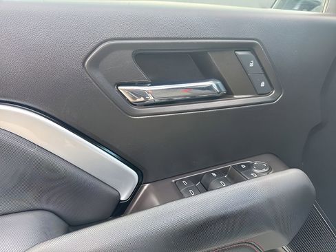 Used 2024 Chevrolet Colorado Z71 w/ Advanced Trailering Package image 26