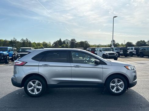 Used 2022 Ford Edge SE AWD/4WD image 2