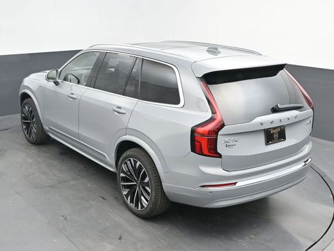 New 2026 Volvo XC90 B6 Ultra image 35