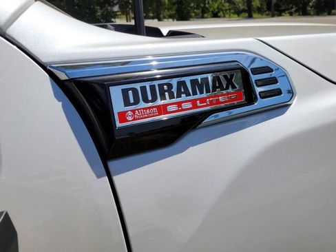 Used 2024 GMC Sierra 2500 Denali w/ Denali Reserve Package image 16