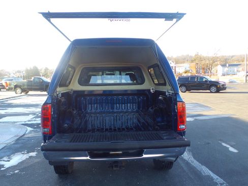 Used 2005 Dodge Ram 3500 Truck SLT image 8