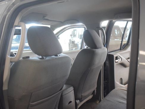 Used 2016 Nissan Frontier SV w/ SV Value Truck Package RWD image 59