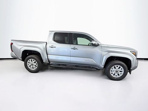 New 2026 Toyota Tacoma SR5 AWD/4WD image 10