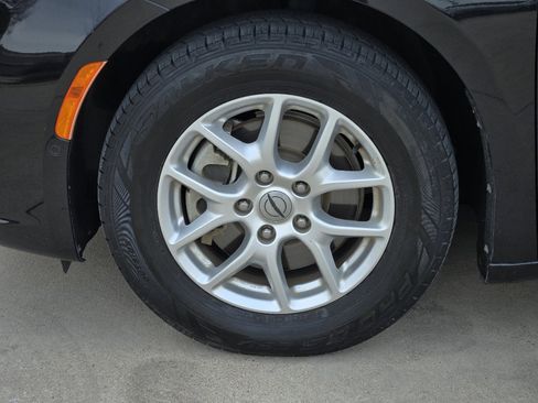 Used 2022 Chrysler Pacifica Touring-L w/ Uconnect Theater Family Group image 17