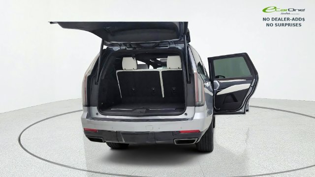 Used 2026 Cadillac Escalade Platinum Sport w/ LPO, ONYX Package AWD/4WD image 19