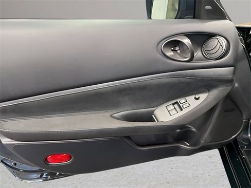 Used 2024 Nissan Z Performance w/ Floor Mat Package image 9