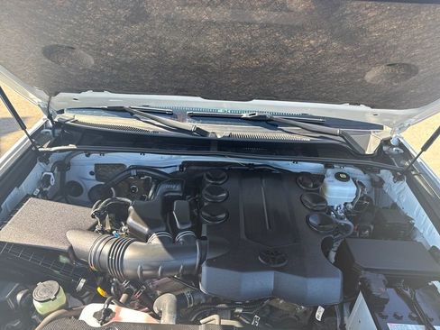 Used 2024 Toyota 4Runner TRD Off-Road Premium image 23