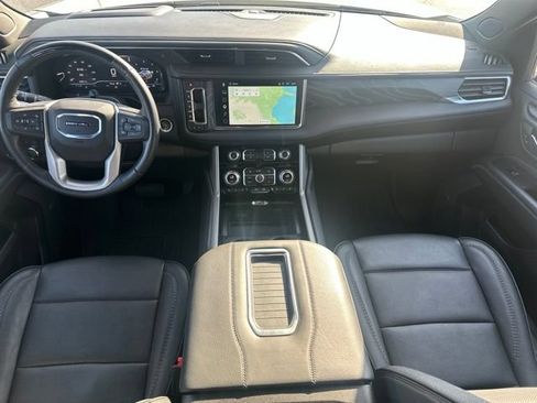 Used 2023 GMC Yukon Denali w/ Denali Reserve Package AWD/4WD image 21