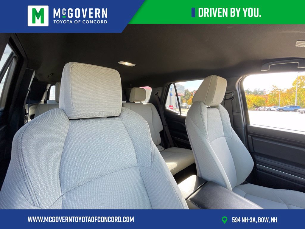 Used 2026 Toyota 4Runner SR5 AWD/4WD image 25