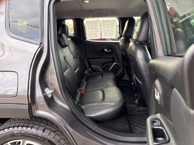 Used 2018 Jeep Renegade Limited AWD/4WD image 10