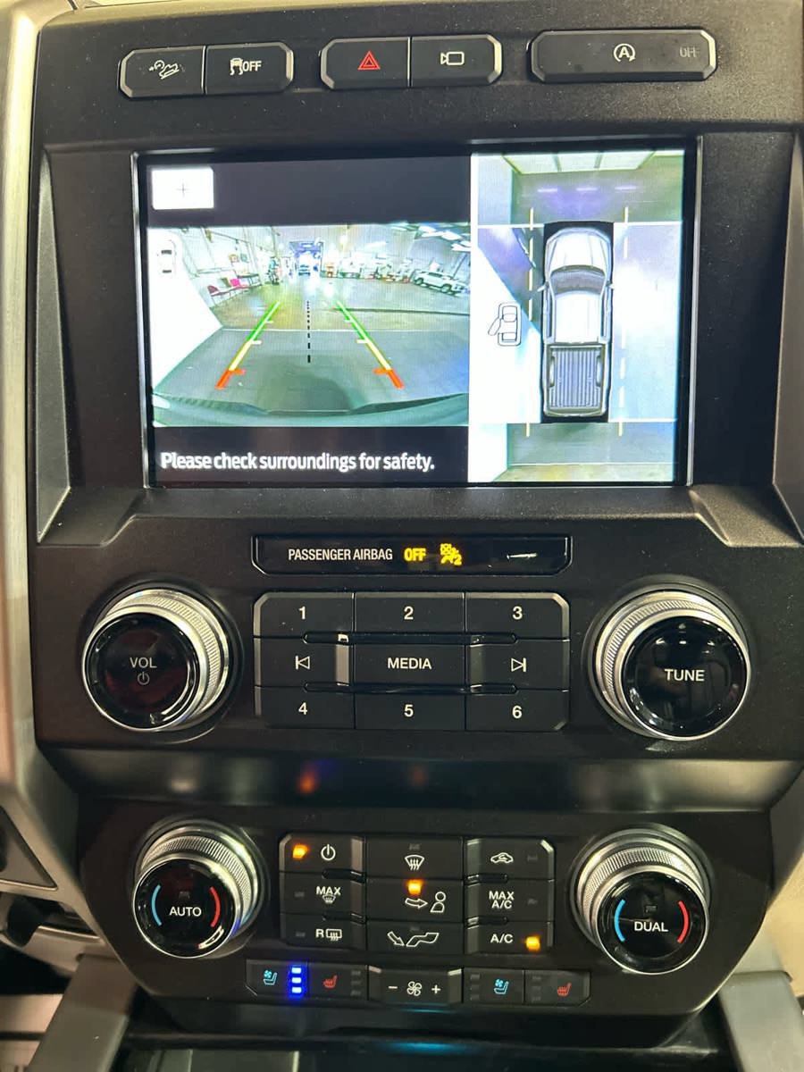 Used 2020 Ford F150 Platinum w/ Equipment Group 701A Luxury AWD/4WD image 5