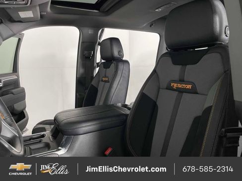 New 2025 Chevrolet Silverado 1500 RST AWD/4WD image 40