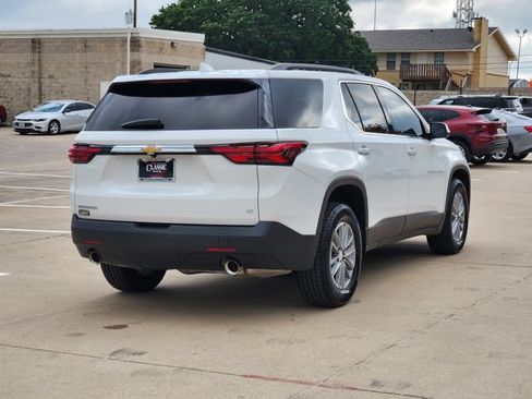 Used 2023 Chevrolet Traverse LT FWD image 14