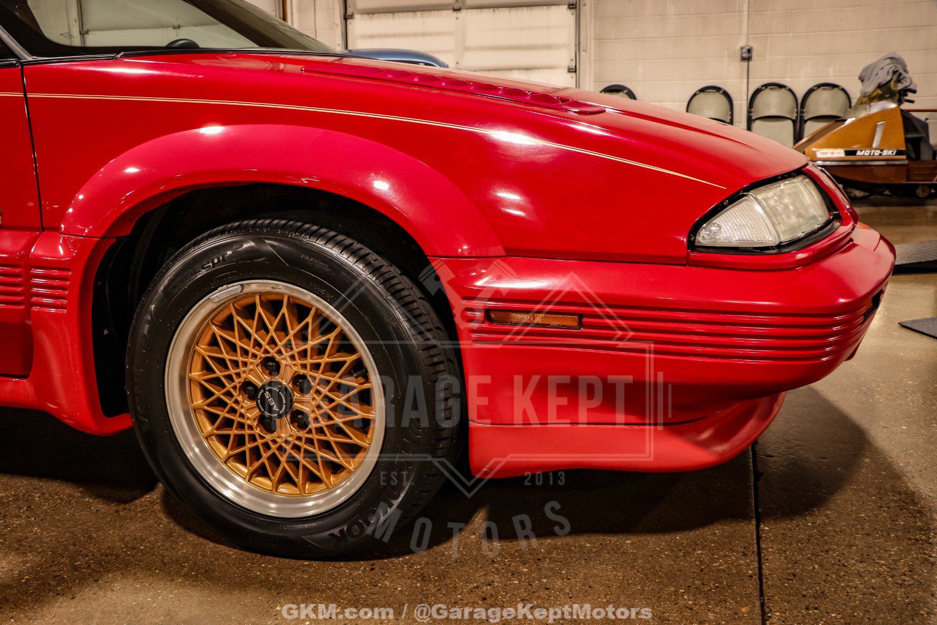 Used 1990 Pontiac Grand Prix SE FWD image 55