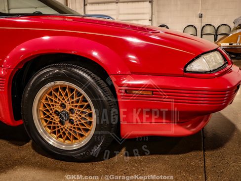 Used 1990 Pontiac Grand Prix SE FWD image 55