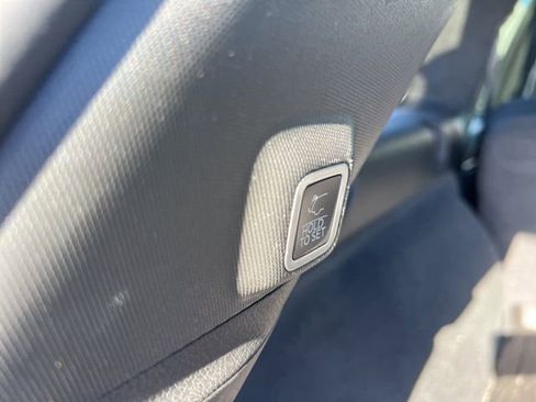 Used 2023 Jeep Grand Cherokee Summit image 17