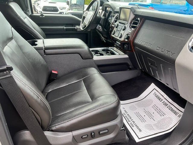 Used 2014 Ford F350 Lariat w/ Lariat Ultimate Package AWD/4WD image 16