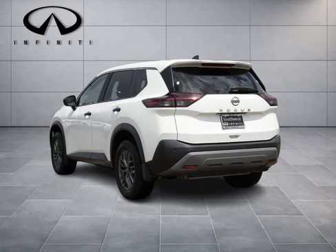 Used 2023 Nissan Rogue S FWD image 5