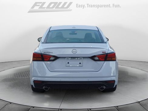 New 2025 Nissan Altima 2.5 SR image 6
