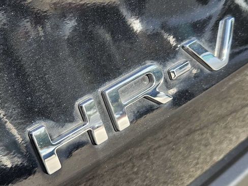 Used 2024 Honda HR-V Sport image 11