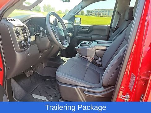 Used 2019 Chevrolet Silverado 1500 Custom Trail Boss w/ Custom Convenience Package AWD/4WD image 13