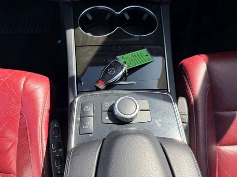 Used 2017 Mercedes-Benz E 400 Cabriolet w/ Premium 1 Package image 19