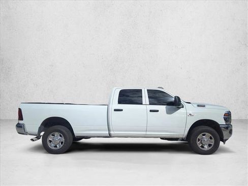 Used 2025 RAM 2500 Tradesman w/ Chrome Appearance Group image 4