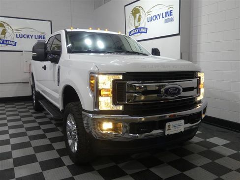Used 2018 Ford F350 XLT image 5