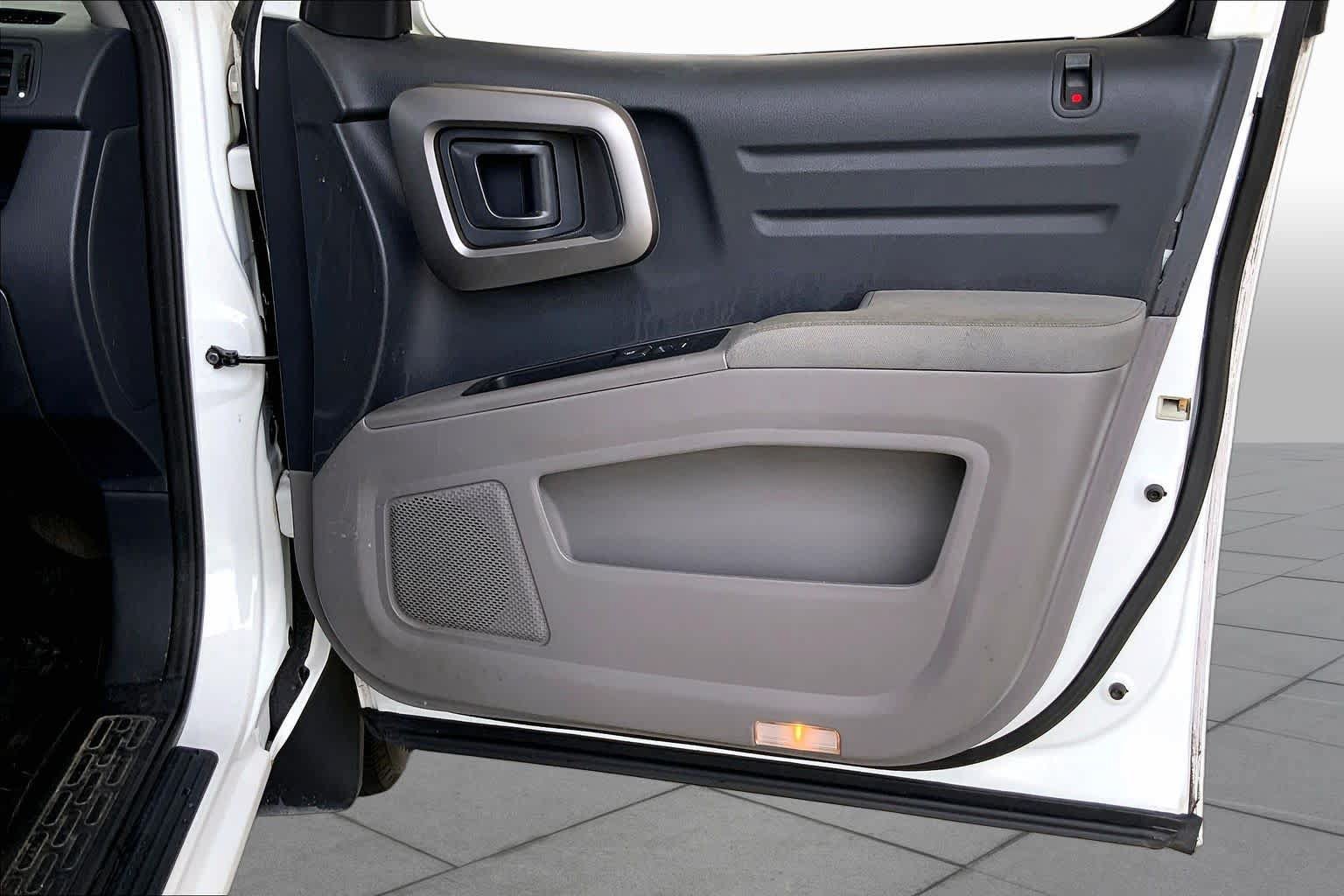 Used 2012 Honda Ridgeline RTS image 22