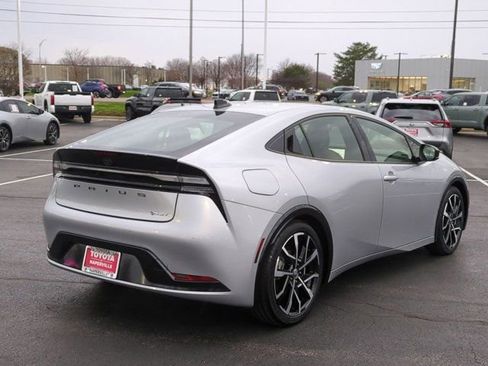 Used 2026 Toyota Prius Plug-In Hybrid image 5