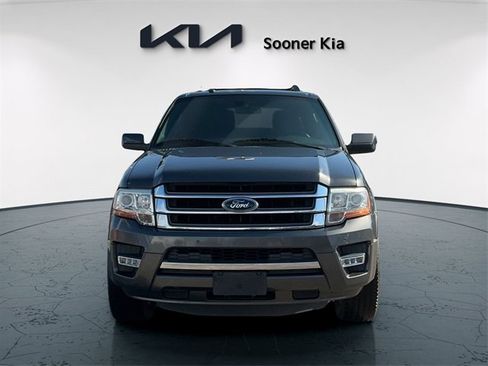 Used 2016 Ford Expedition Limited w/ Equipment Group 301A image 2