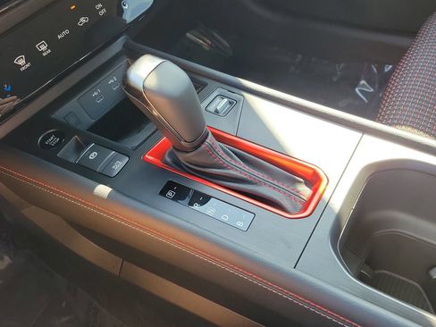 New 2026 Nissan Kicks SR FWD image 11