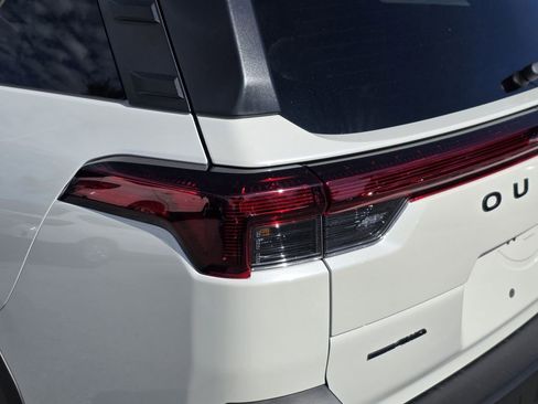 Used 2026 Subaru Outback Limited XT image 7