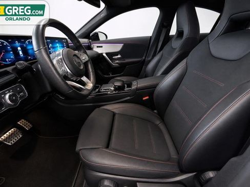 Used 2022 Mercedes-Benz CLA 250 image 10