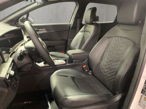 Used 2026 Kia Sportage X-Line w/ X-Line Technology Package AWD/4WD image 9