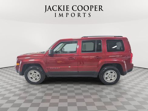 Used 2015 Jeep Patriot Sport w/ Power Value Group FWD image 8