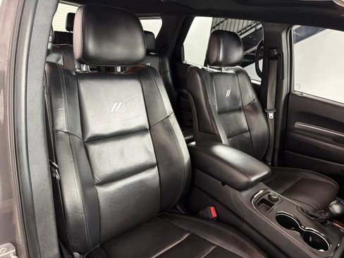 Used 2019 Dodge Durango R/T w/ Blacktop Package AWD/4WD image 28