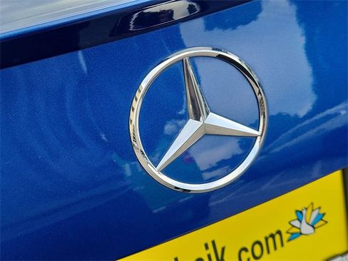 Used 2023 Mercedes-Benz C 300 Sedan image 32